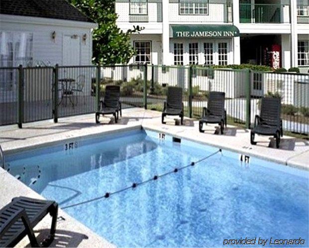 Hotel Baymont By Wyndham Smithfield Einrichtungen foto